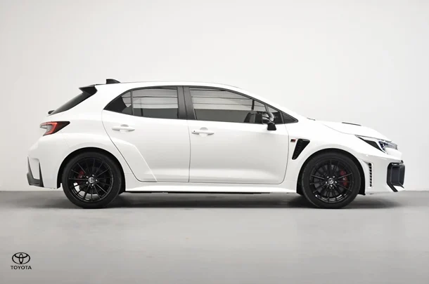 2024 Toyota GR Corolla GTS image 3