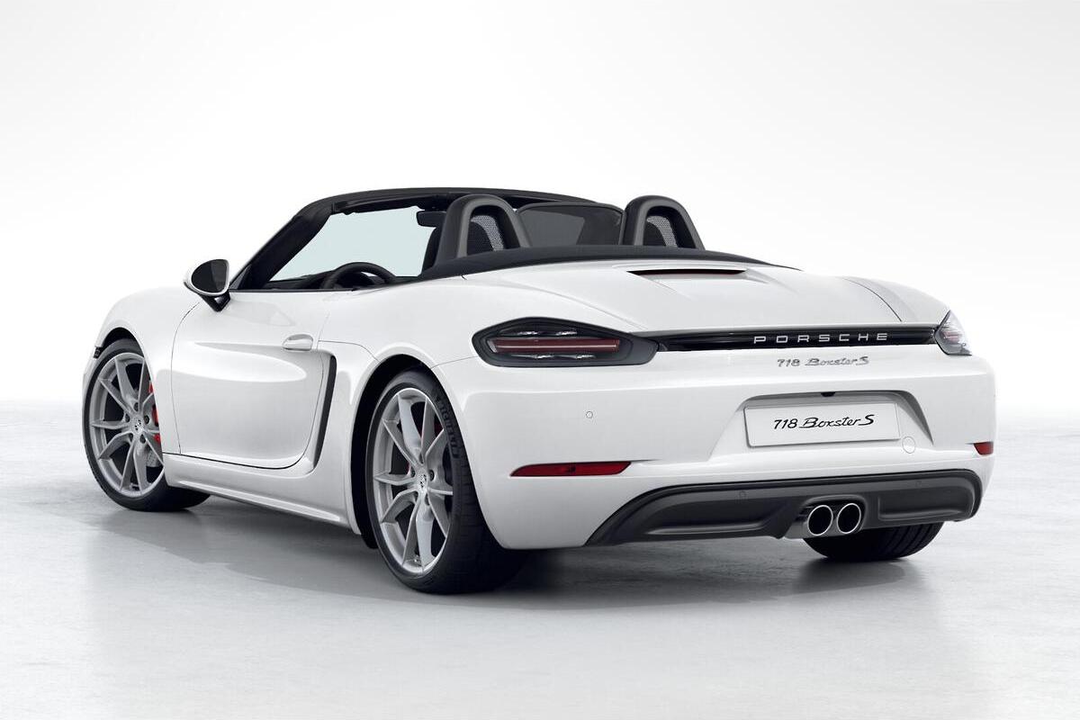 2024 Porsche 718 Boxster S 982 Manual MY24 image 2