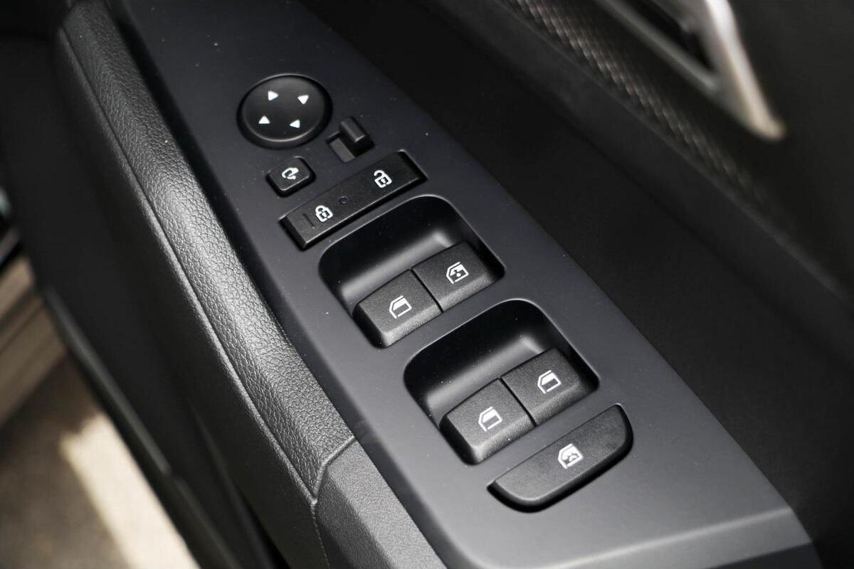 2024 Kia Sportage S Auto FWD MY25 image 19