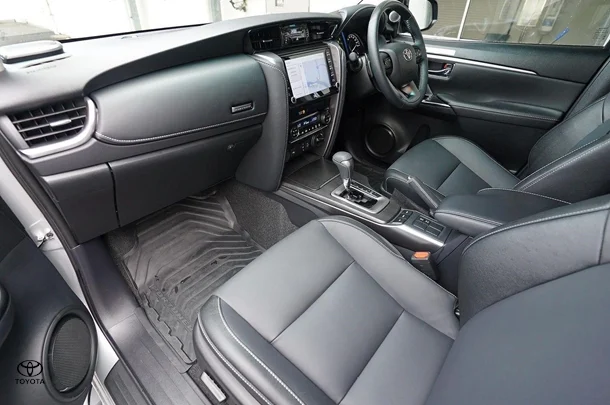 2024 Toyota Fortuner Crusade image 21
