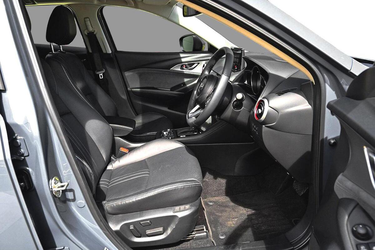 2024 Mazda CX-3 G20 Akari DK Auto FWD image 6