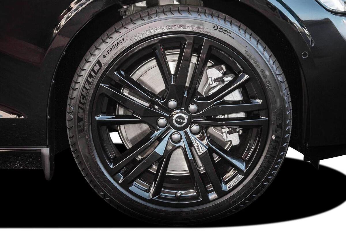 2024 Volvo S60 Recharge T8 Black Edition Auto AWD MY24 image 23