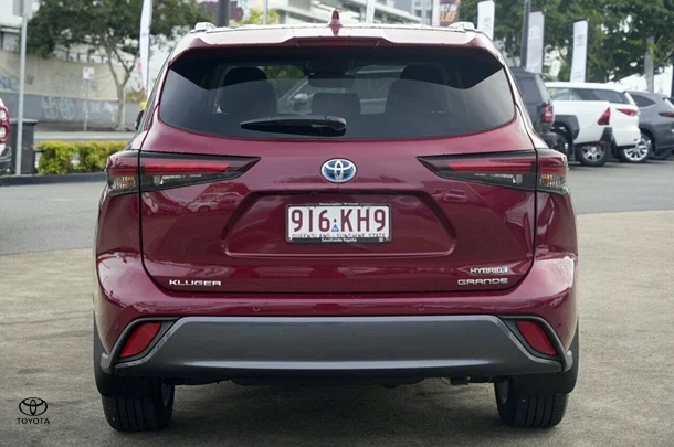 2024 Toyota Kluger Hybrid AWD GRANDE image 5