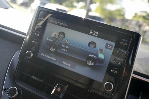 2020 Toyota Corolla Sedan Hybrid SX image 15