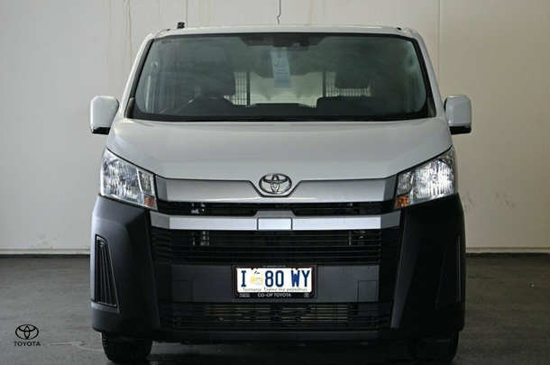 2019 Toyota Hiace LWB image 2
