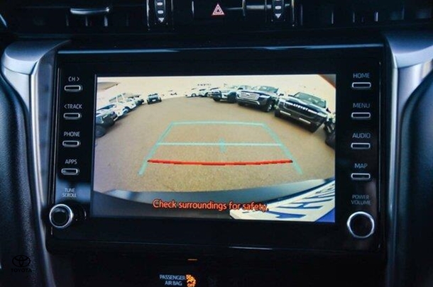 2023 Toyota Fortuner GXL image 17