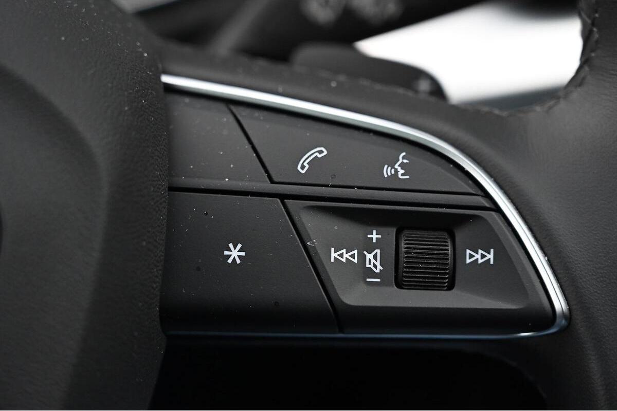 2024 Audi Q5 40 TDI Sport Auto quattro ultra MY25 image 14