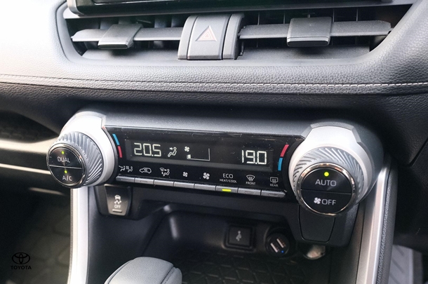 2022 Toyota Rav4 Hybrid GX AWD image 20