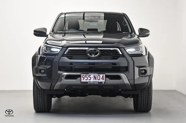 2025 Toyota Hilux 4x4 Rogue image 2