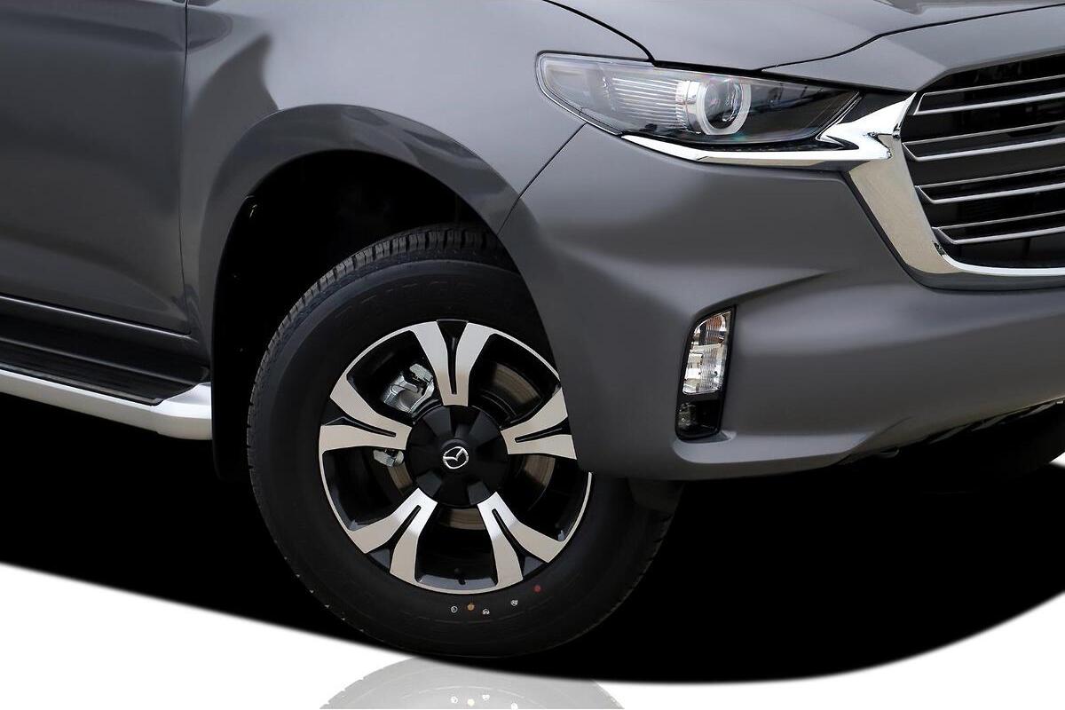 2024 Mazda BT-50 XTR TF Auto 4x2 Dual Cab image 8