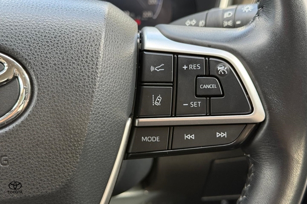 2023 Toyota Kluger 4x2 GRANDE image 17