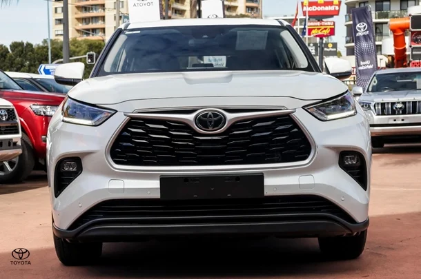 2022 TOYOTA Kluger GX AWD image 4
