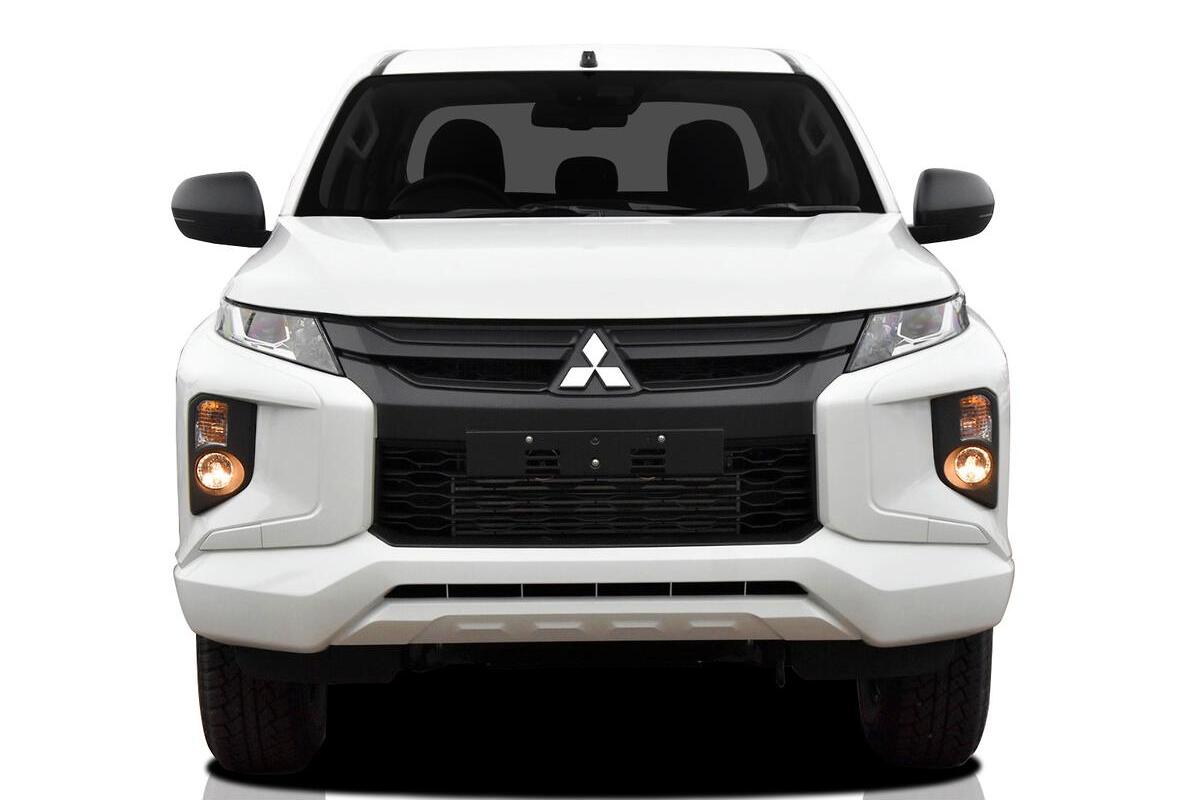 2024 Mitsubishi Triton GLX MR Manual 4x4 MY23 Double Cab image 2