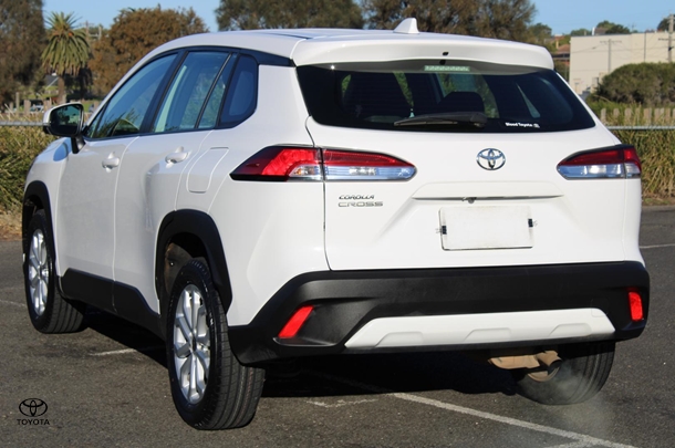 2023 Toyota Corolla Cross Petrol GX image 10