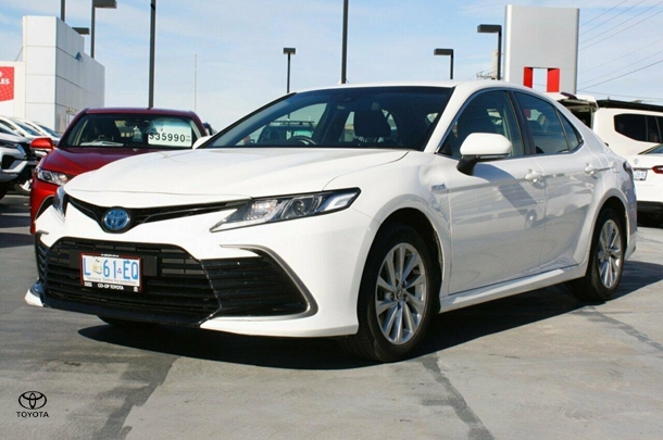 2023 Toyota Camry Hybrid Ascent image 5