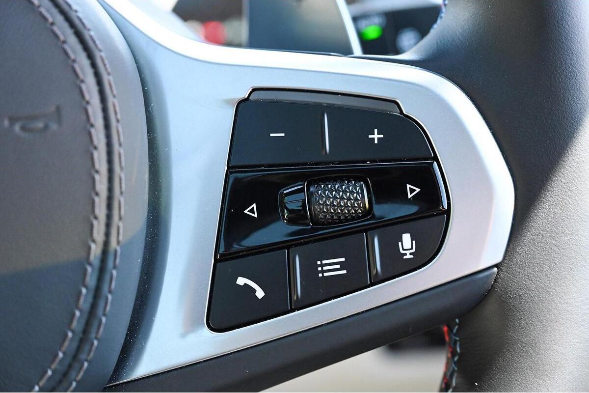 2024 BMW X7 M60i G07 LCI Auto 4x4 image 9