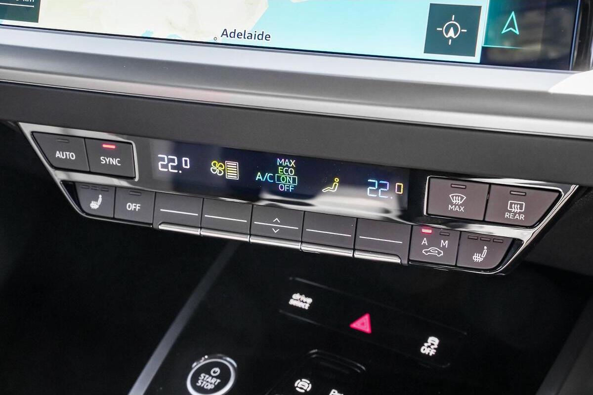 2025 Audi Q4 e-tron 45 Auto MY25 image 12