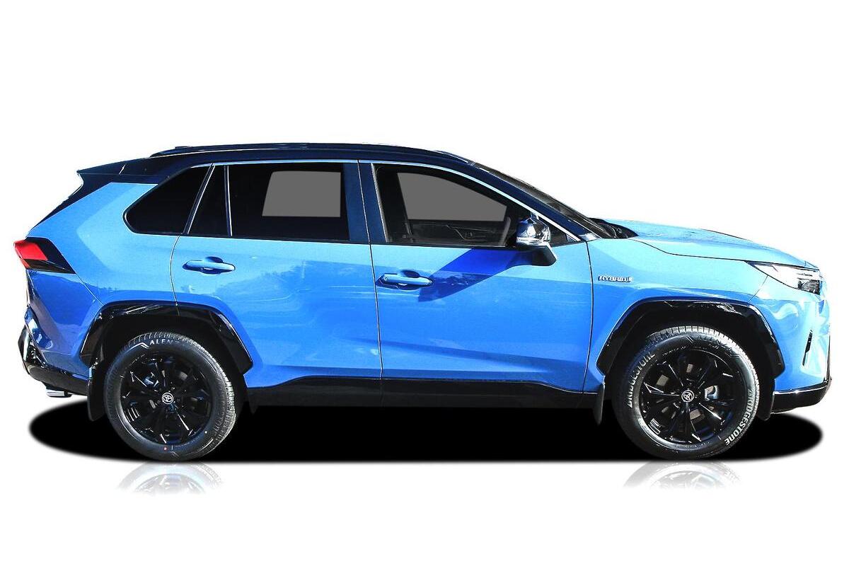 2024 Toyota RAV4 XSE Auto 2WD image 4