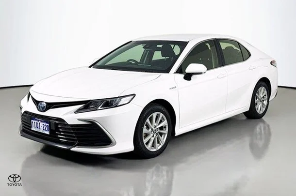 2021 Toyota Camry Hybrid Ascent image 4