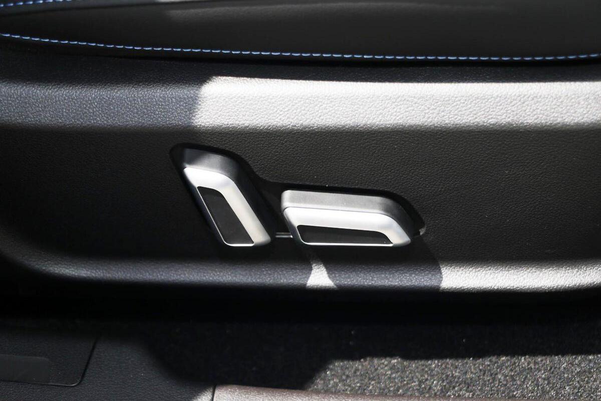 2025 GWM Ora Standard Range Auto image 20