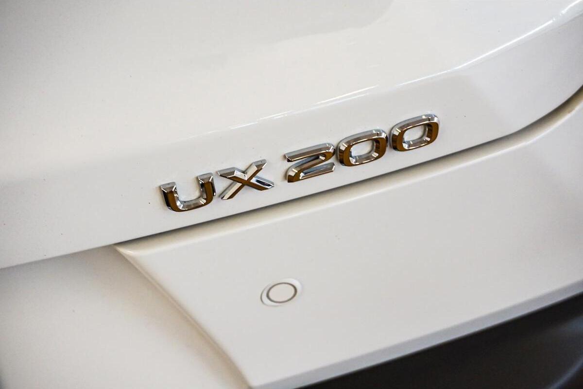 2024 Lexus UX UX200 F Sport Auto 2WD image 7