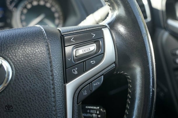2018 Toyota Prado Kakadu image 15