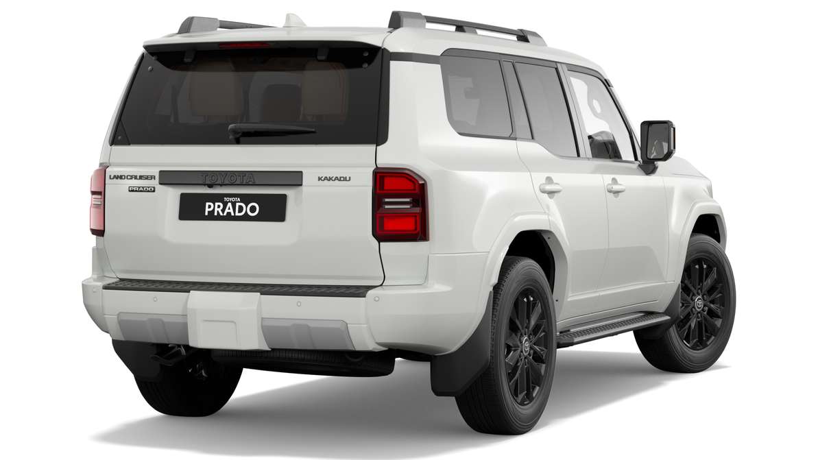 2024 Toyota Prado Kakadu Turbo-diesel image 3