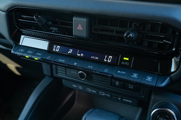 2024 TOYOTA Prado GX image 14
