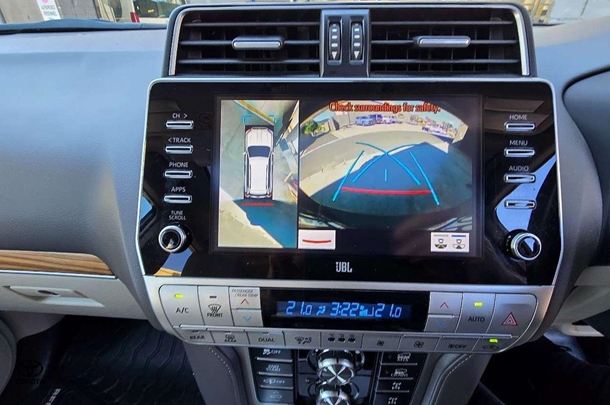 2021 Toyota Prado Kakadu image 19