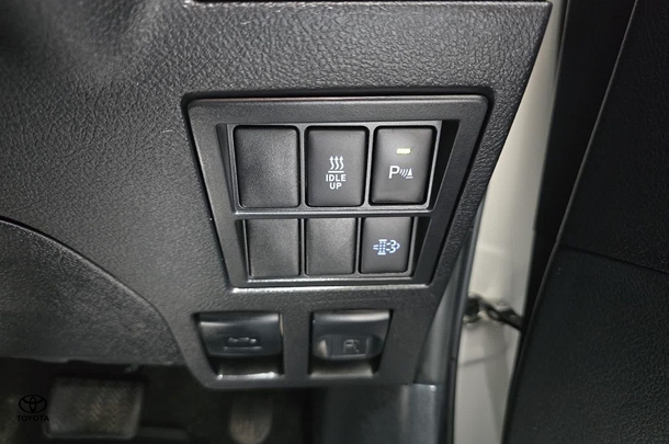 2022 Toyota Hilux SR5 image 20