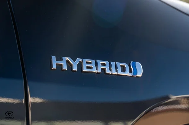 2022 TOYOTA RAV4 Hybrid Cruiser-AWD image 26