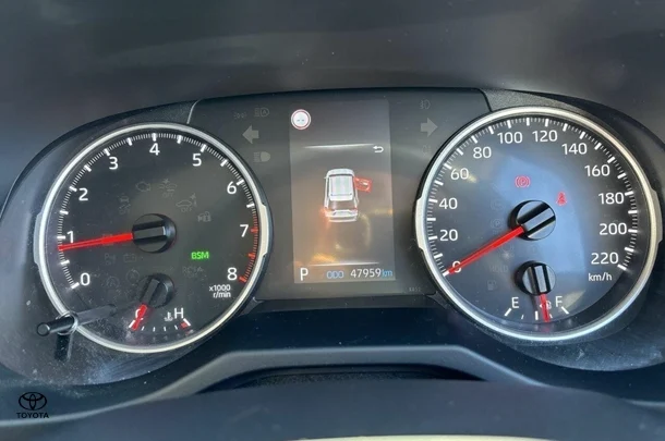 2021 Toyota RAV4 GXL-2WD image 6