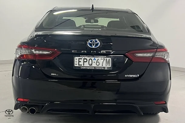 2021 Toyota Camry Hybrid SL image 7