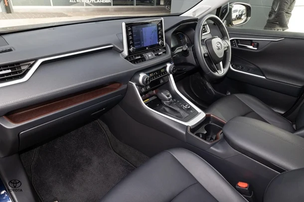 2021 Toyota RAV4 Hybrid Cruiser-AWD image 8