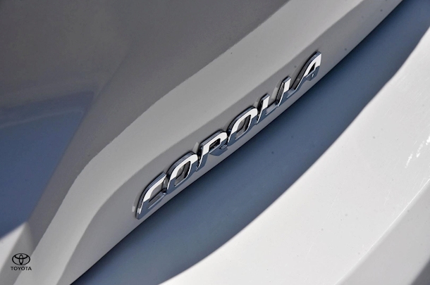 2023 Toyota Corolla Hatch Hybrid Ascent Sport image 7