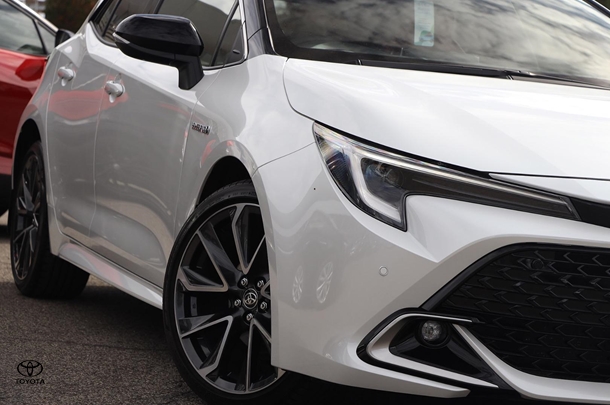 2023 Toyota Corolla ZR image 8