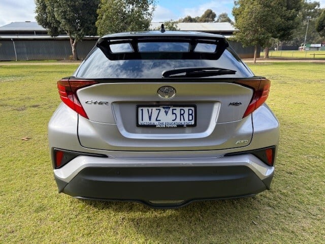 2022 Toyota C-HR Koba AWD image 6