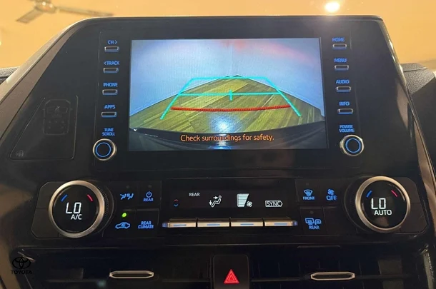 2021 Toyota Kluger Hybrid GX AWD image 23