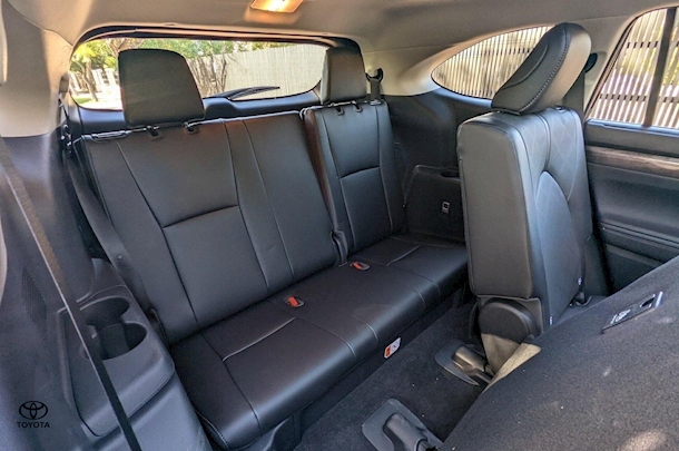 2023 Toyota Kluger AWD GRANDE image 17