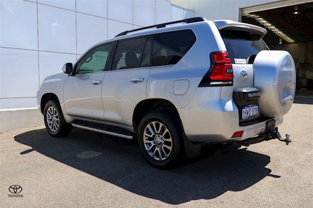 2019 Toyota Prado VX image 4