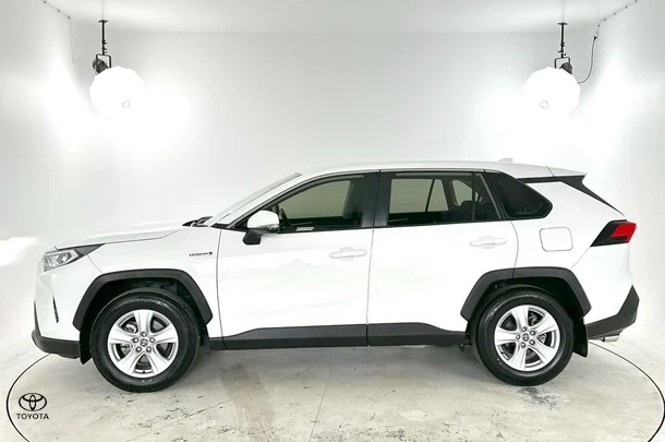 2020 Toyota Rav4 Hybrid GX-2WD image 8