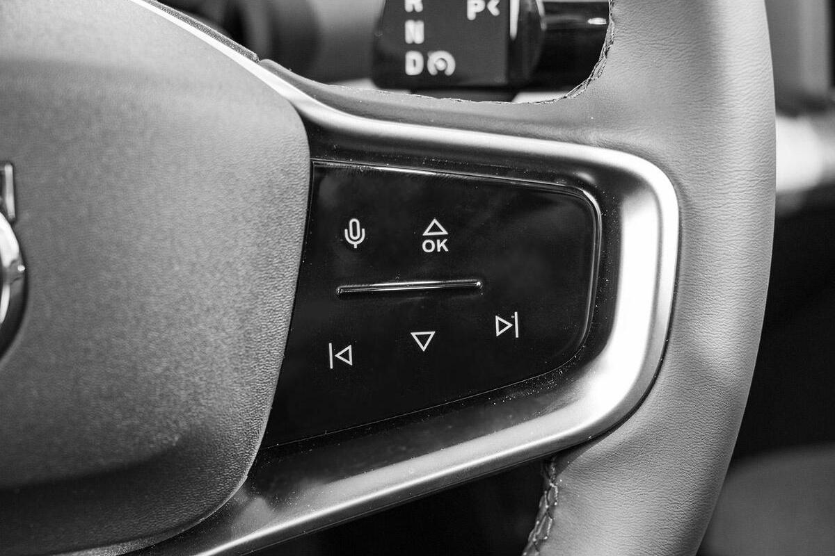 2024 Volvo EX30 Single Motor Extended Range Ultra Auto MY25 image 14