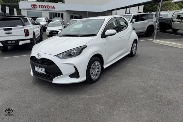 2023 Toyota Yaris Hatch Ascent Sport image 3