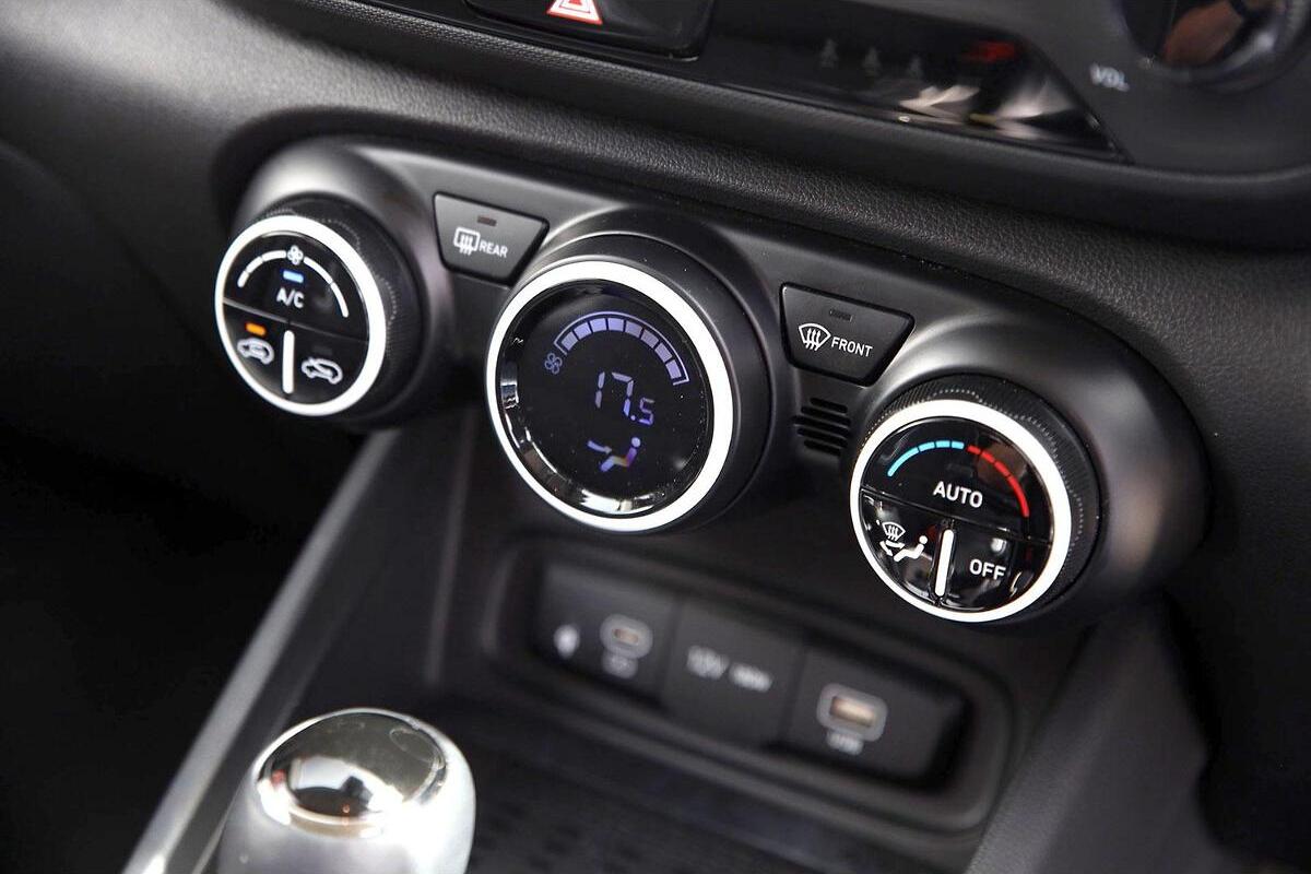 2025 Hyundai Venue Elite Auto MY25 image 10