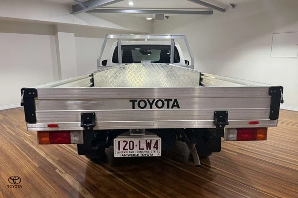 2024 Toyota Hilux Workmate image 7