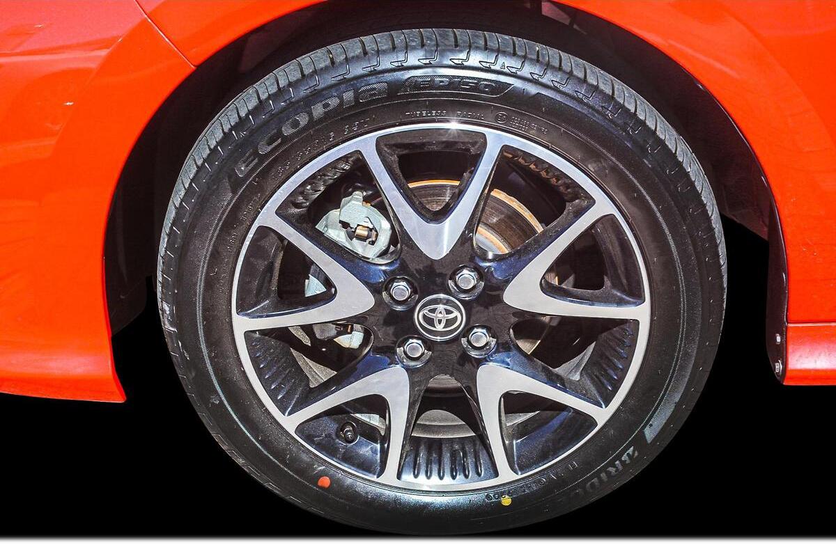 2024 Toyota Yaris ZR Hybrid Auto image 21