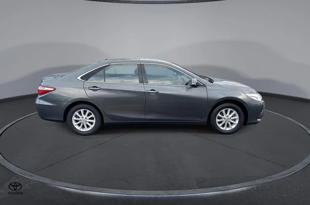 2016 Toyota CAMRY Altise image 9