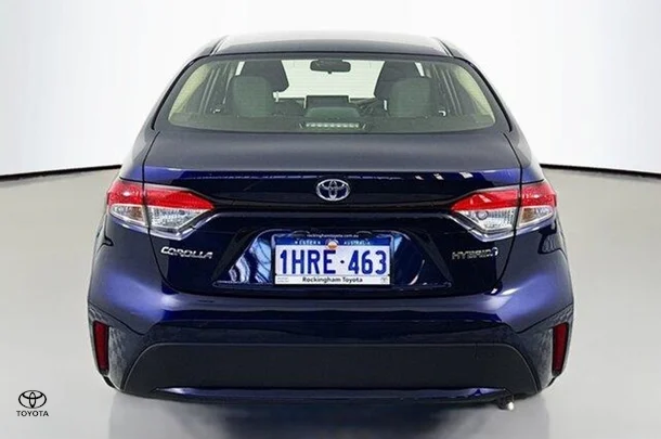 2022 Toyota Corolla Sedan Hybrid Ascent Sport image 7