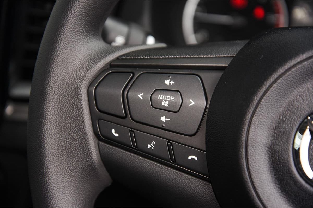 2024 Mazda BT-50 XT TF Auto 4x2 Dual Cab image 10