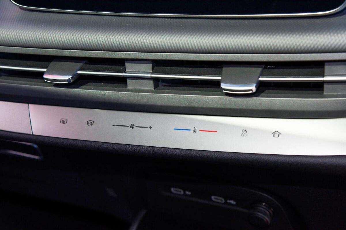 2024 LDV MIFA Luxe Auto MY23 image 16